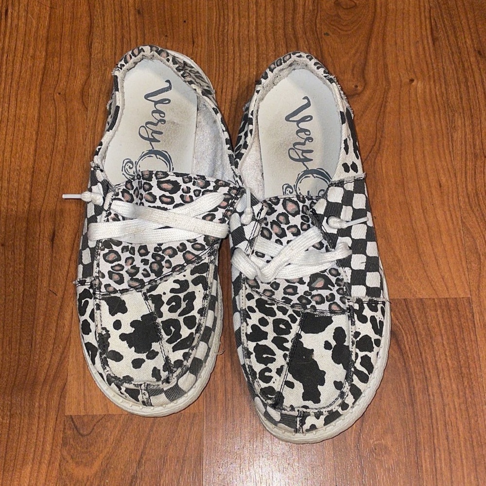 Very g shoes